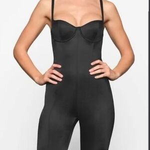 Skims glissenette Black Jumpsuit